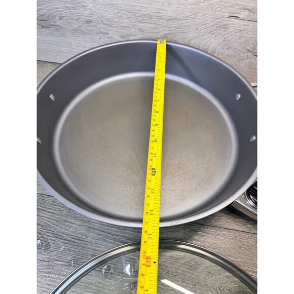 All-Clad 7 quart Electric Stainless Steel Skillet #SK492D50 w/ Lid 14”Diameter - Picture 4 of 9
